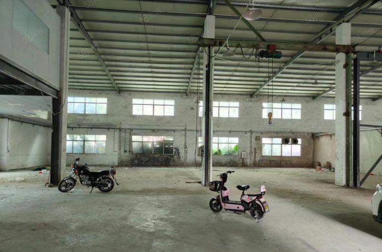 原房东钢构厂房900平，7米滴水  现成办公室