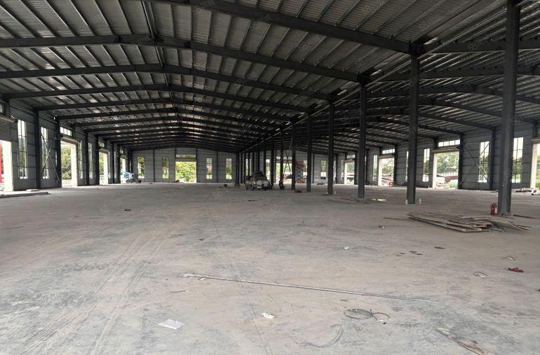 秋长，3000平钢结构，好分租，滴水7.5，厂房仓库低价出租