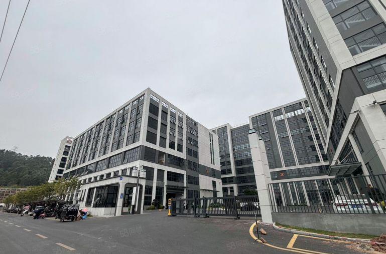 8块！带装修2000平镇隆厂房仓库出租水电齐全