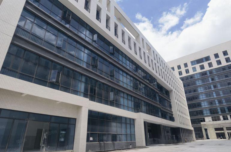 新出独栋原房东！开发区新建高标准厂房仓库15000平出租