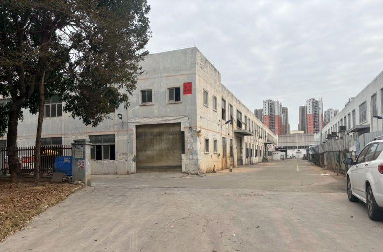 12块！独院3000平钢构滴水10米带10吨行车厂房仓库出租