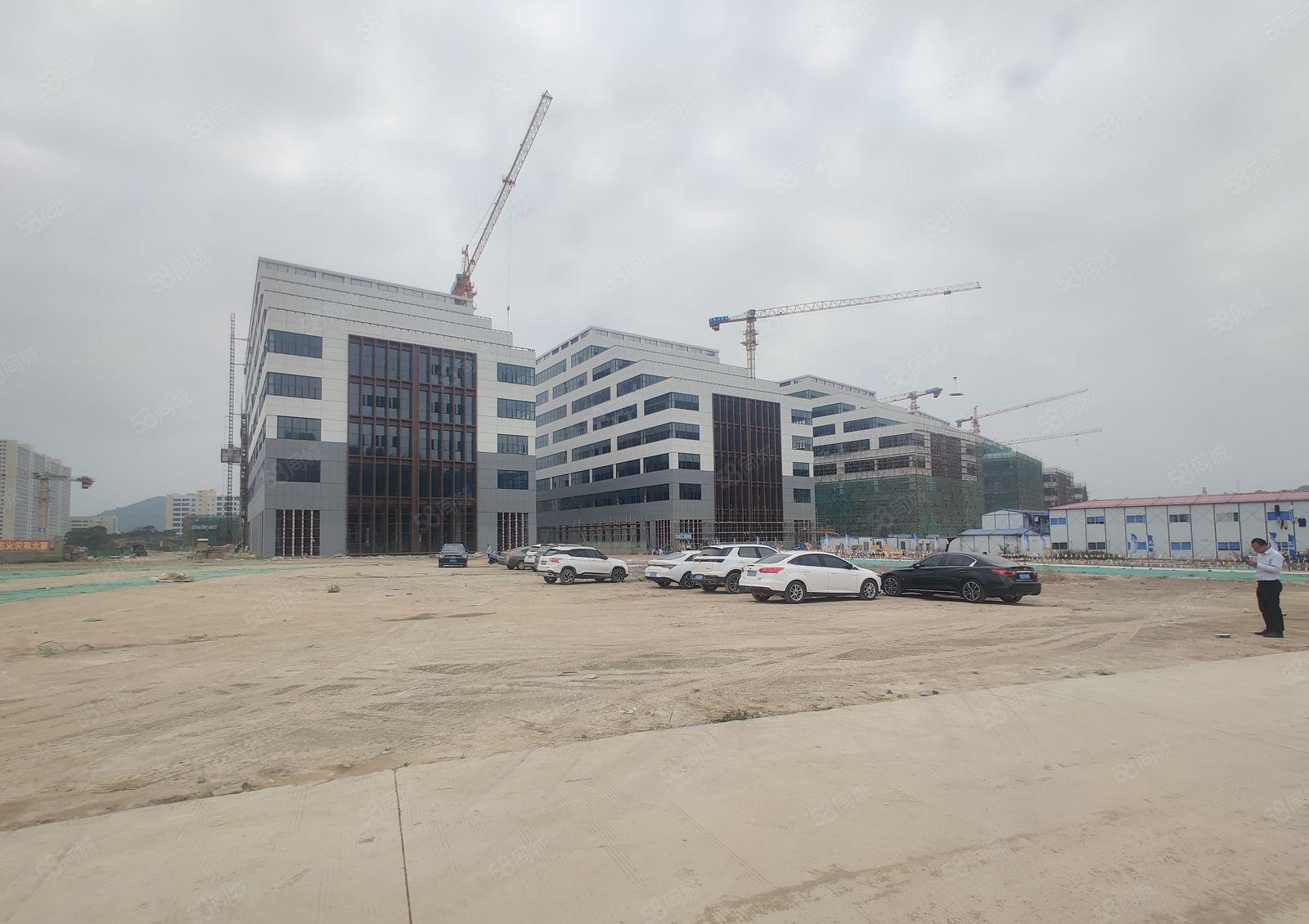 8元200平起淡水秋长原房东红本无公摊2万平厂房一楼仓库