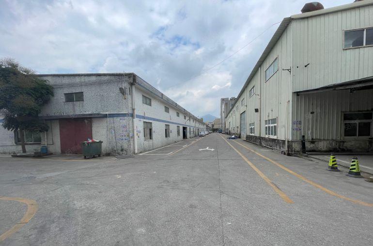 新圩新空出独栋2000平可围独院钢构厂房