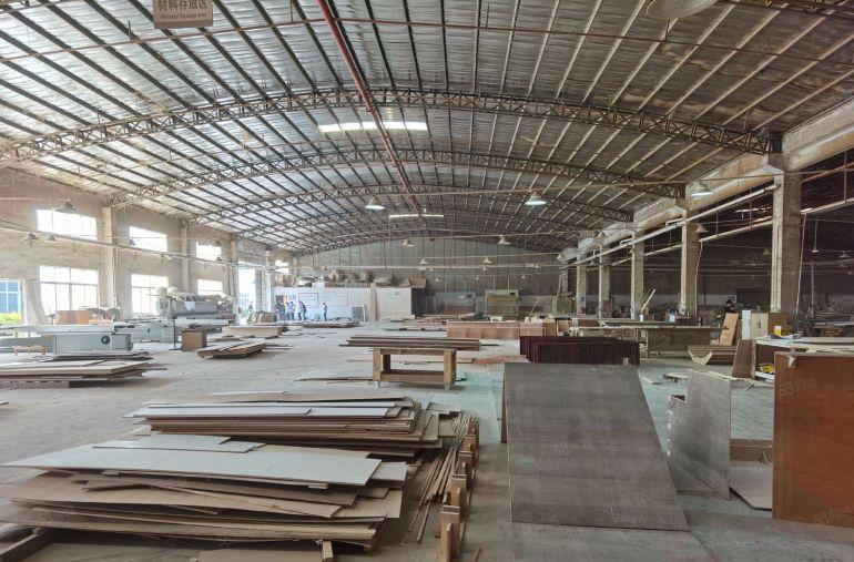 现成油性家具环评办公室展厅原房东钢结构6580平厂房出租