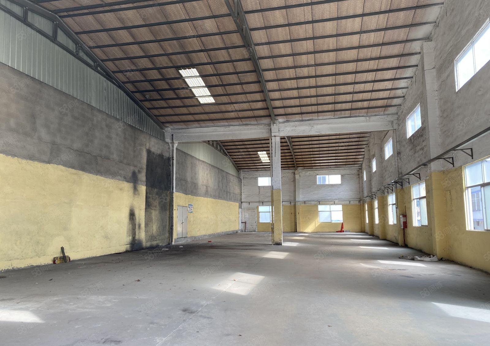 新圩塘口大鸿科技园800方钢构厂房仓库出租可办环评滴水8米