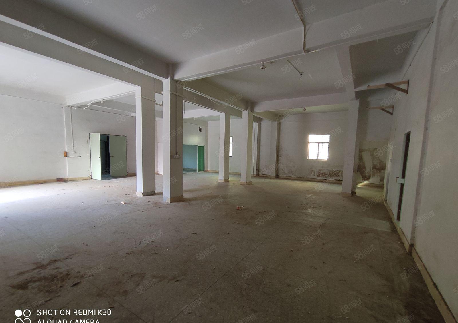 原房东出租，小加工之地，三相电。配有2吨电梯