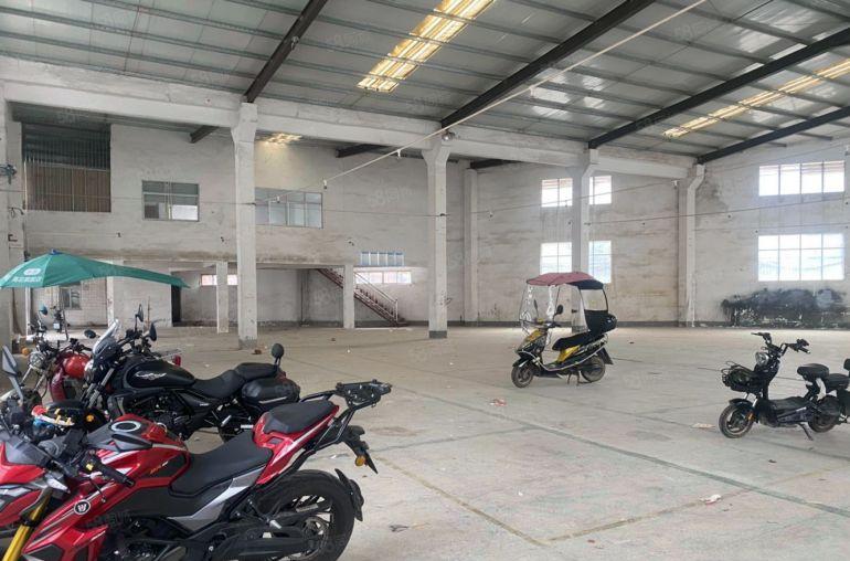 惠阳新圩1400平园区独栋钢构厂房滴水8米空地大