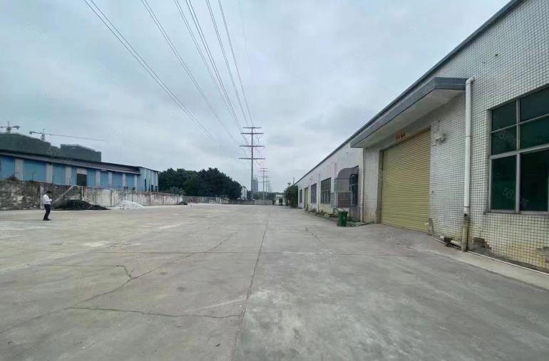 惠州市秋长镇原房东独门独院钢构厂房1611平方空地3000平
