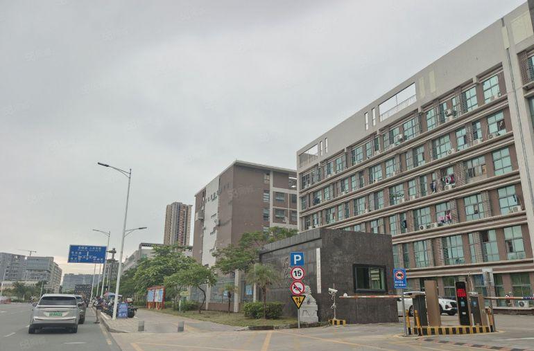 秋长沙田高新园区原房东红本厂房3000平可分租，带办公室