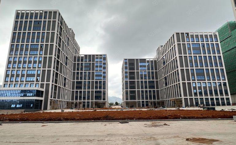 6块钱，300平起分租惠阳沙田高速路口原房东20万平厂房出租