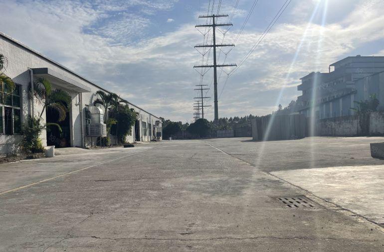 新圩临深，2000平可分租，滴水7.5米钢结构厂房低价出租