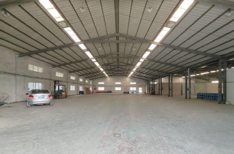 秋长独院2000平原房东6.5米钢构厂房仓库出租1500空地