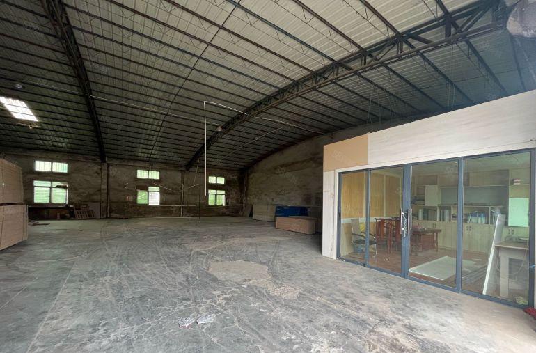 临深，原房东秋长新塘村黄埔600平钢构厂房出租