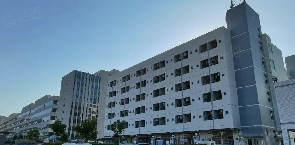 （上市公司形象）约场附近新空出原房东一层3600平，证件齐全