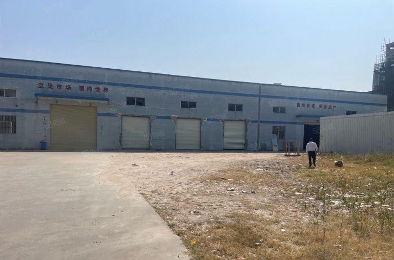 新圩原房东独门独院钢构，空地大，好进大车，价格便宜，免租期长