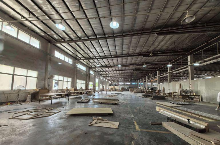 惠阳维布现成家具喷油环评设备钢构滴水7米3000平方厂房出租