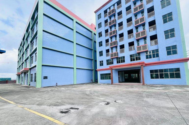 6块租镇隆高速口原房东独门独院11300平红本厂房可分租