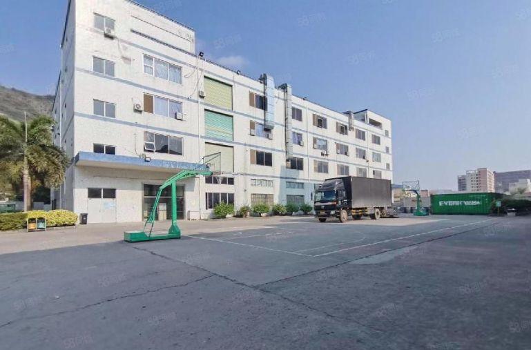 新圩塘吓工业区新出楼上单层面积2000平现成装修厂房低价出租