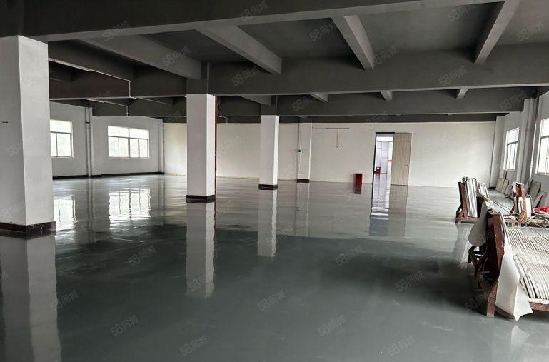 新圩约场新出精装修厂房2楼出租1000平米低价出租