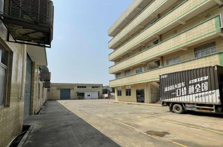 业主急租！镇隆皇后村新出10000平单一层独院厂房仓库出租