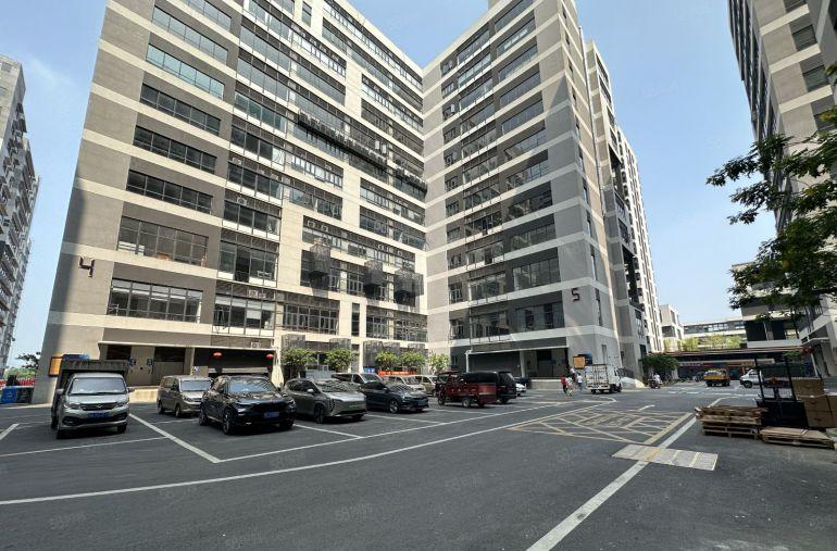 新圩工业园厂房带豪华装修低价出租可做电池行业国道边