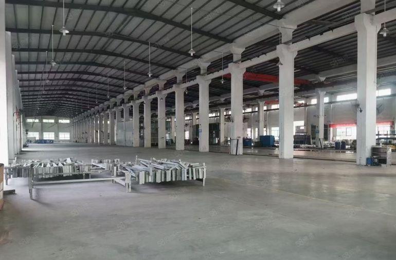 独门独院单一层滴水10米高钢构厂房招租带行车双证齐全 龙门架