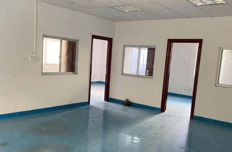 长深高速口标准独院实际7500平空地大有红本可办理环评