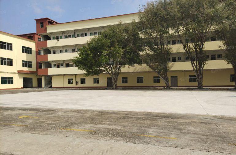 三和楼上2000平方原房东仓库厂房低价出租500平方起分租