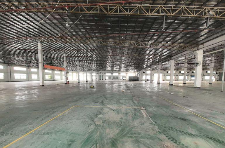 惠阳三和国道旁原房东独门独院钢构滴水八米9600平方厂房出租