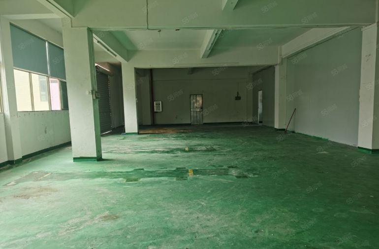 精装修的楼上570平方厂房出租