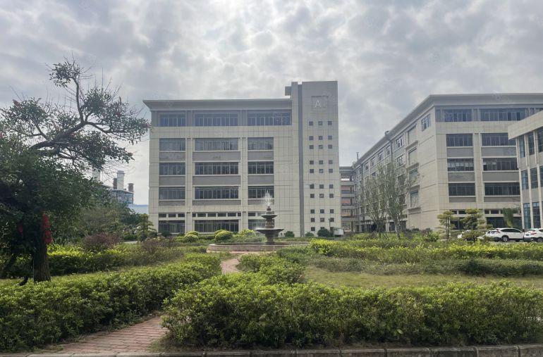 10元一方！惠阳三和2000平二楼厂房仓库低价出租 大小分租