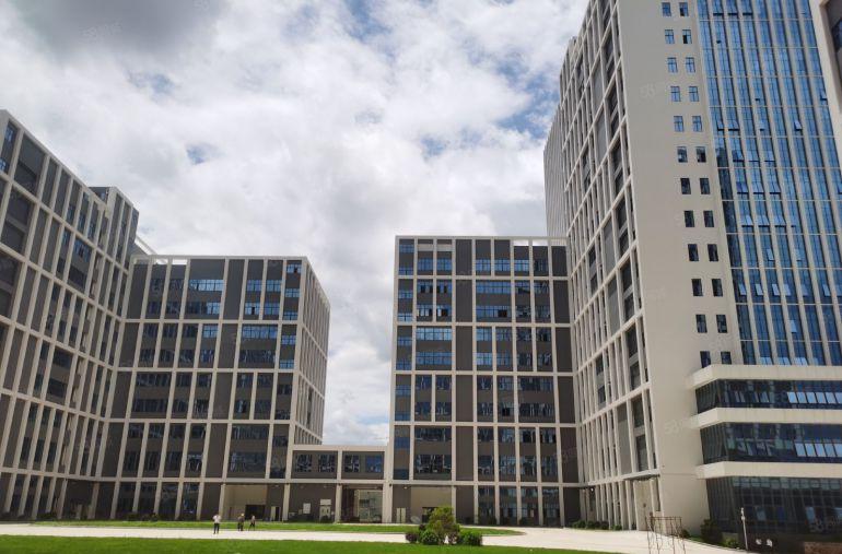 岭深淡水全新厂房仓库低价8块出租可500起分租配套齐全好招工