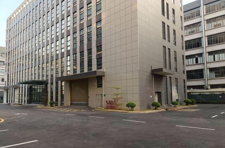 镇隆2800平地坪漆厂房招租200平起分租5吨货梯红本原房东