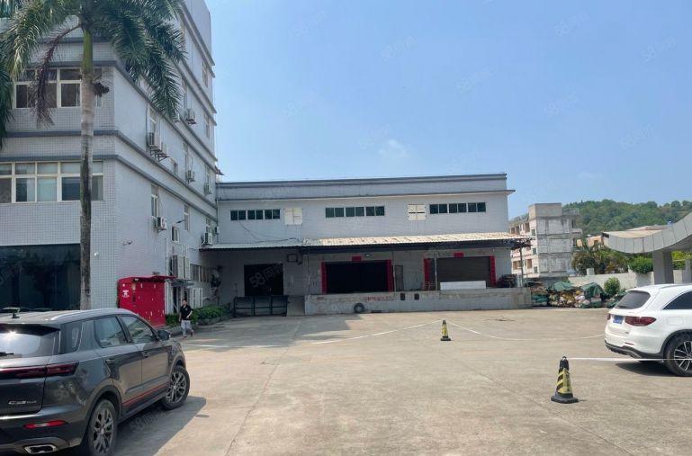 秋长白石工业区1800平单一层厂房仓库低价出租层高8米