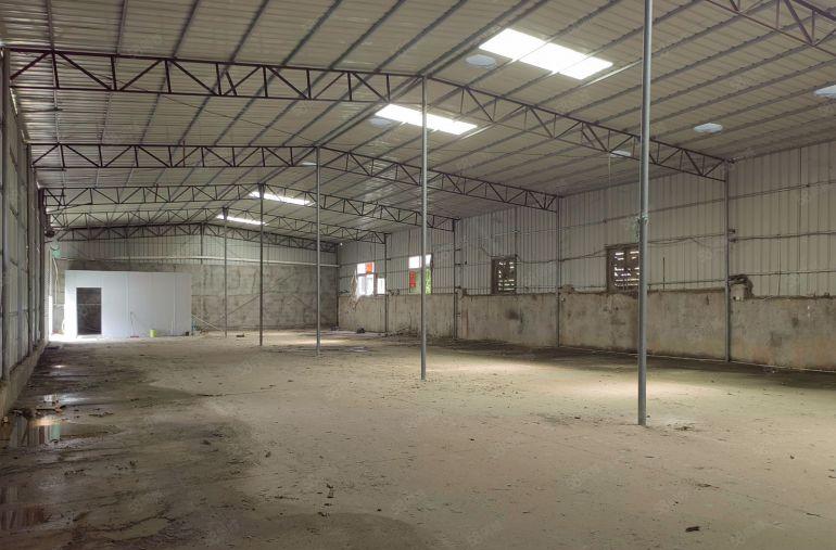 便宜钢构厂房900平，原房东，行业不限