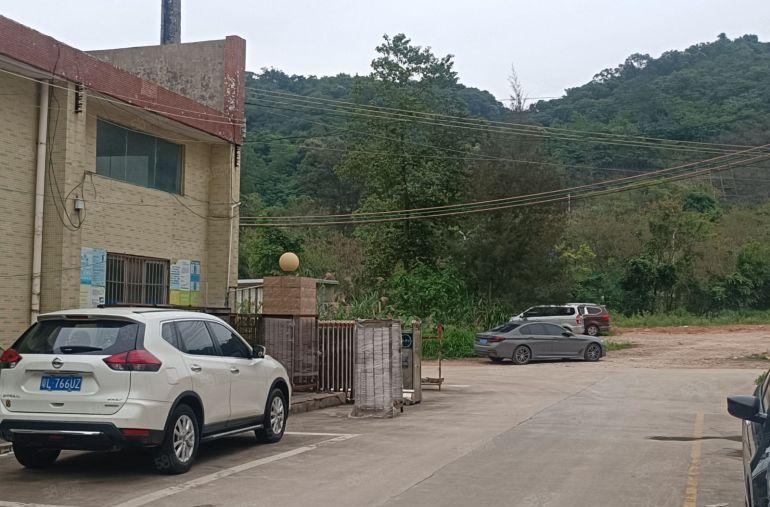 惠阳镇隆新出靠山边钢结构厂房1000平方米