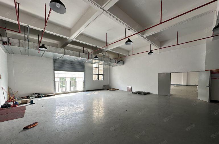 新圩工业园标准厂房带装修1000平方低价出租已经空出国道边