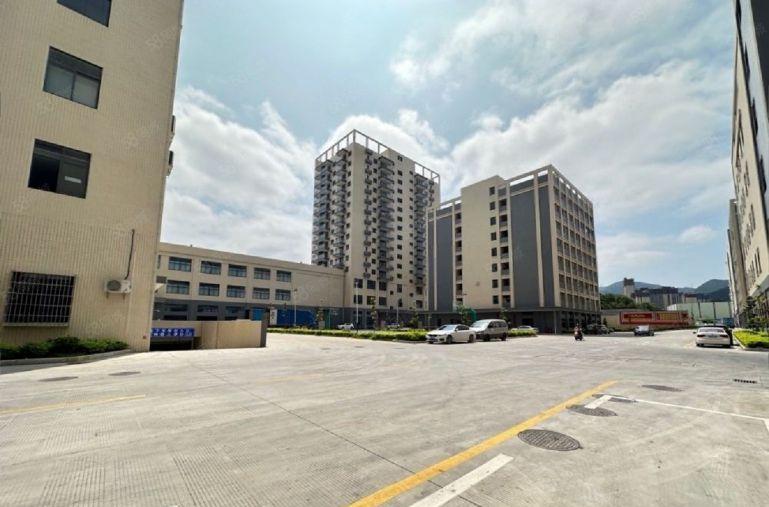 惠阳秋长原房东一楼1000平精装修厂房低价出租形象好空地大!