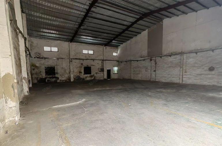 惠阳新圩2000平钢构厂房低价出租超大空地原房东实际面积出租