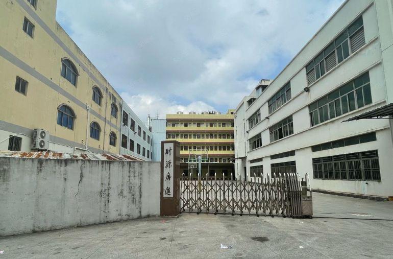 独门独院标准三层厂房10152平形象好国道边红本证件现成水电