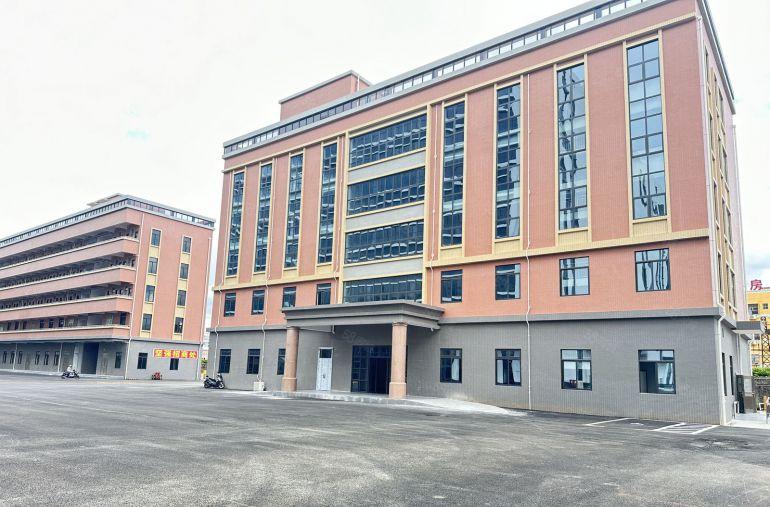 10块半年免租期惠阳秋长全新红本厂房每层4000平300起租