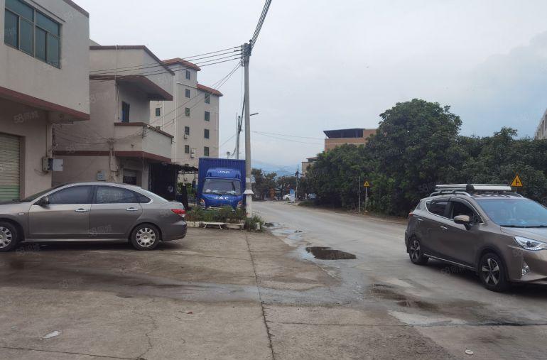 整栋出租，实际面积450平，三相电，靠大路边