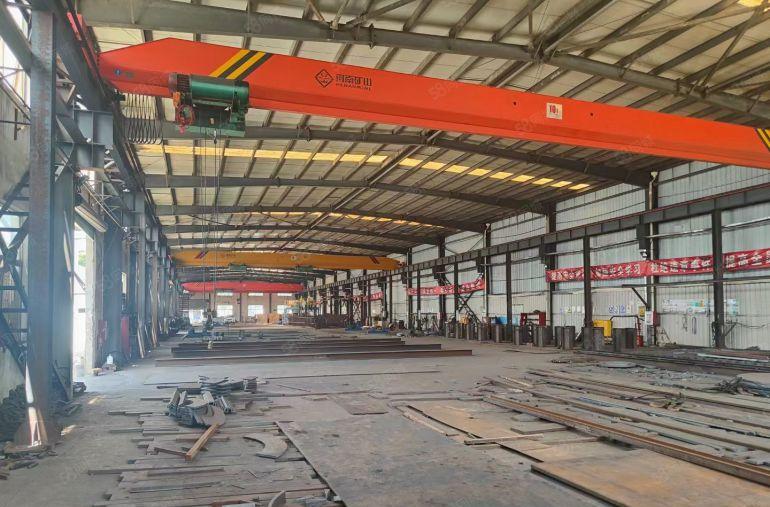 大亚湾西区新出钢构厂房2000平