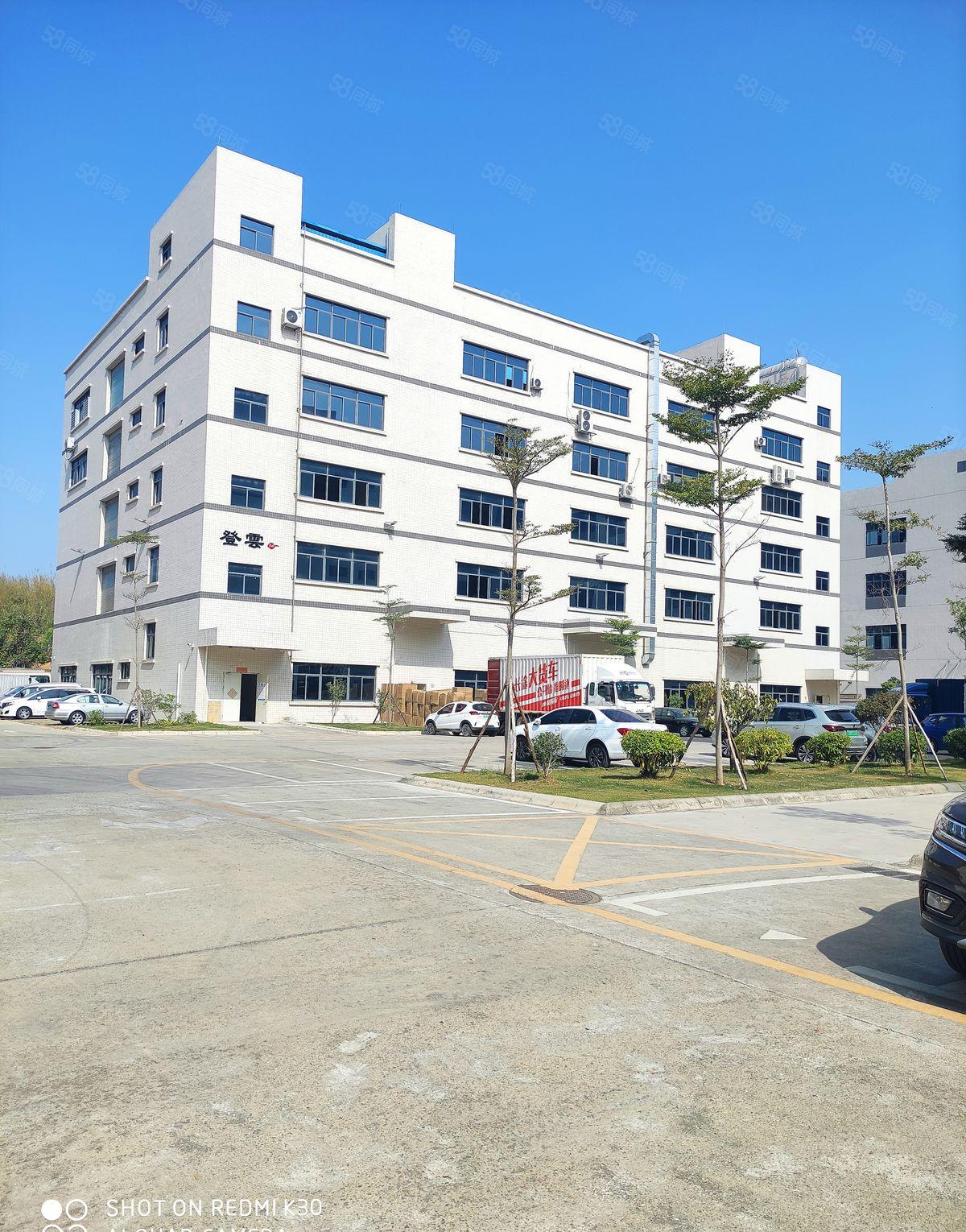 临深厂房，原房东，租金便宜，不限行业，证件齐全。