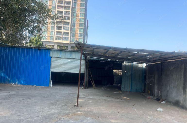 大亚湾临深独院厂房仓库，租金4千，三相电。