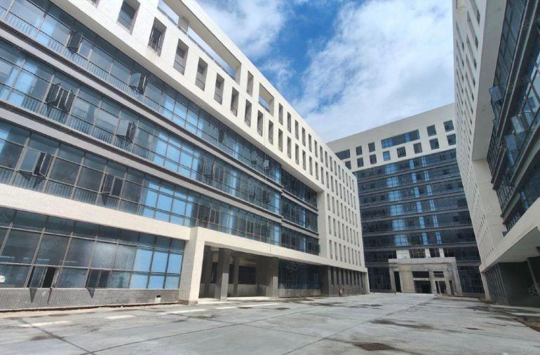 大亚湾电商仓库办公13万平方 全新红本厂房低价出租 大小分租