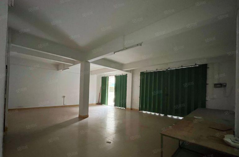 路边门面出租，面积120平，租金1200元