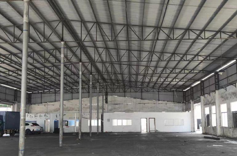 大亚湾西区新出钢构厂房2000平