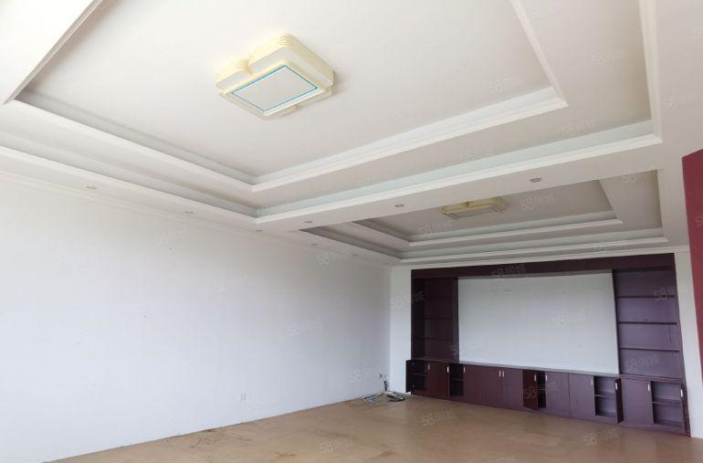 人流大易招工！1000平至3000平大亚湾西区大工业园区厂房