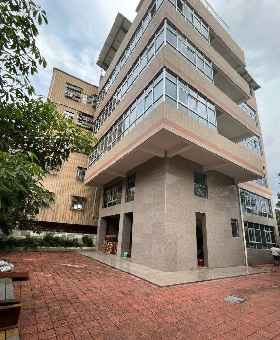 大亚湾独门独院整栋直租，带200平院子。租金面谈